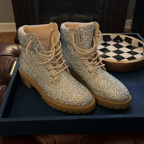Betsey Johnson SB-Hudsn Rhinestone Boots - NWB - 9.5 - Picture 4 of 7